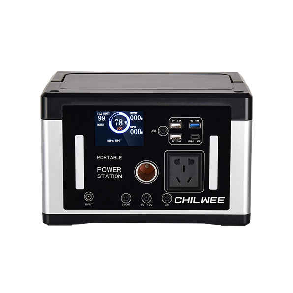 700W Smart Solar Generator til opladning af nødbelysning